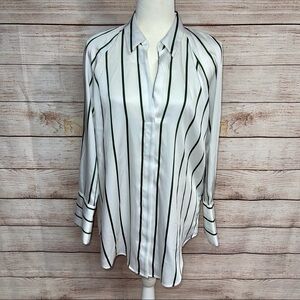 Nine West Side-Button Raglan Blouse